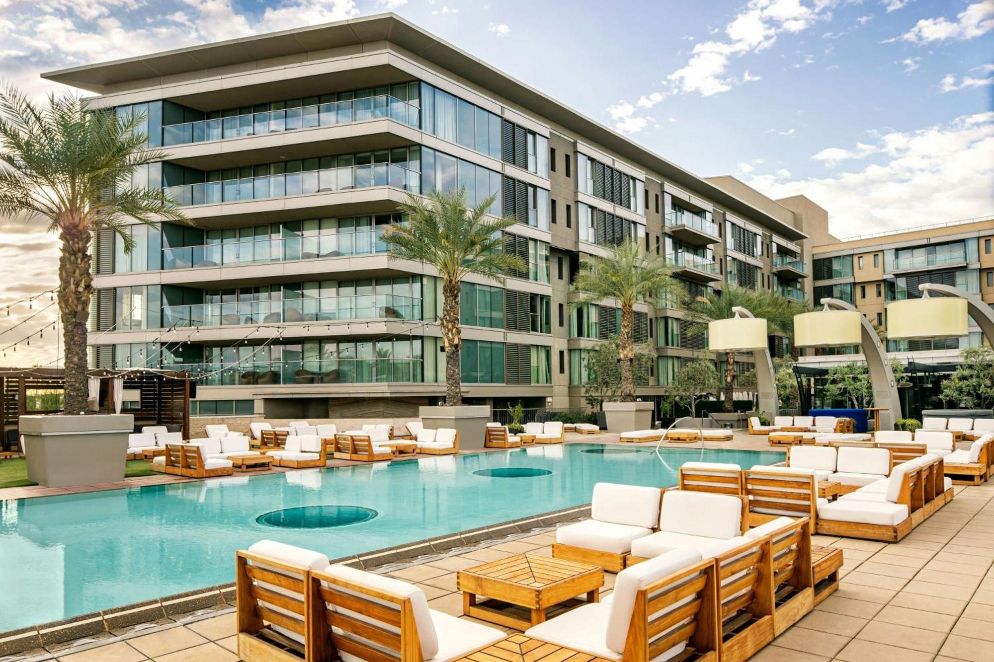 W Scottsdale Hotel Exterior photo
